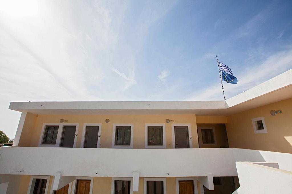Apostolis Hotel Apartments Pefki  ภายนอก รูปภาพ